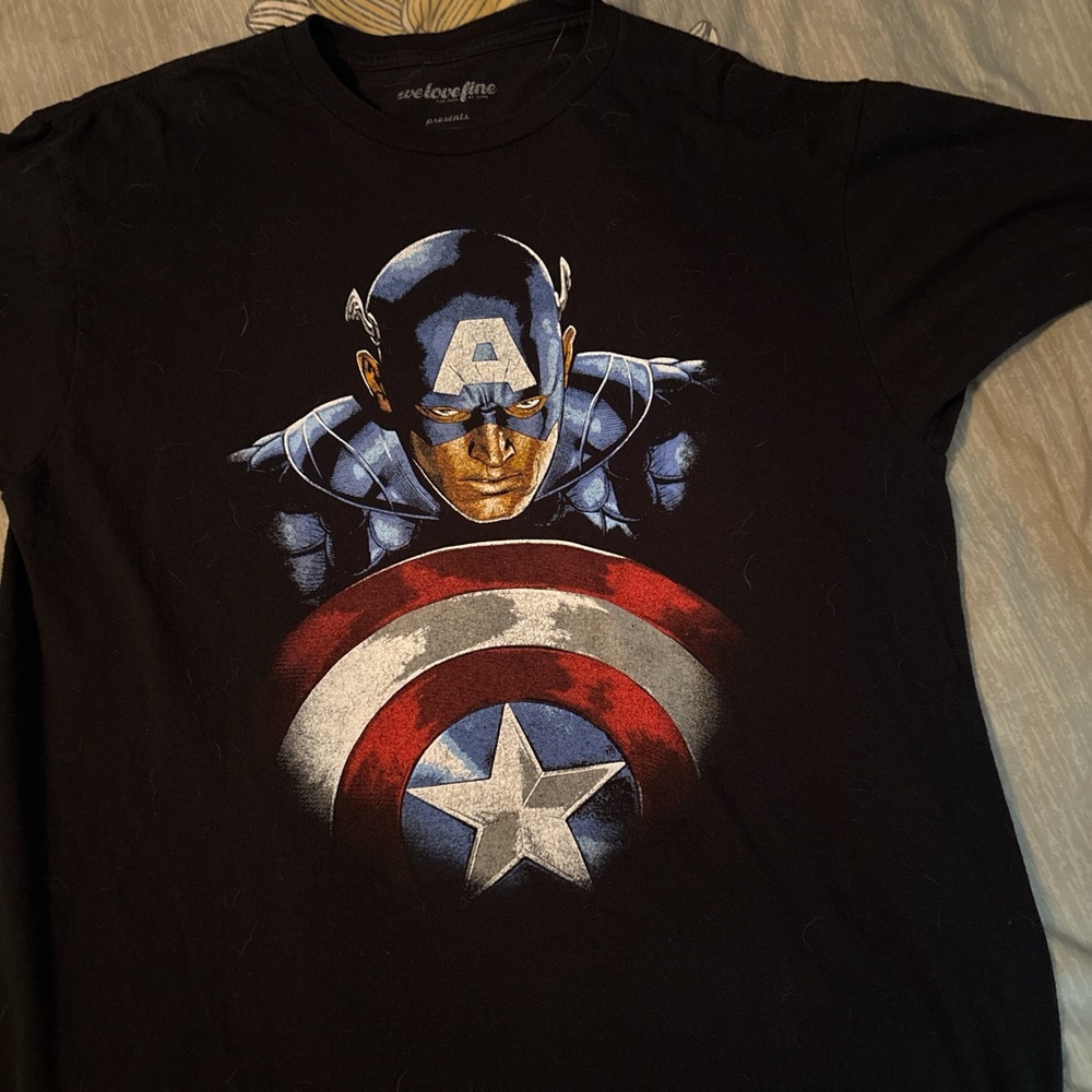 Marvel Captain America Shield Black Tee